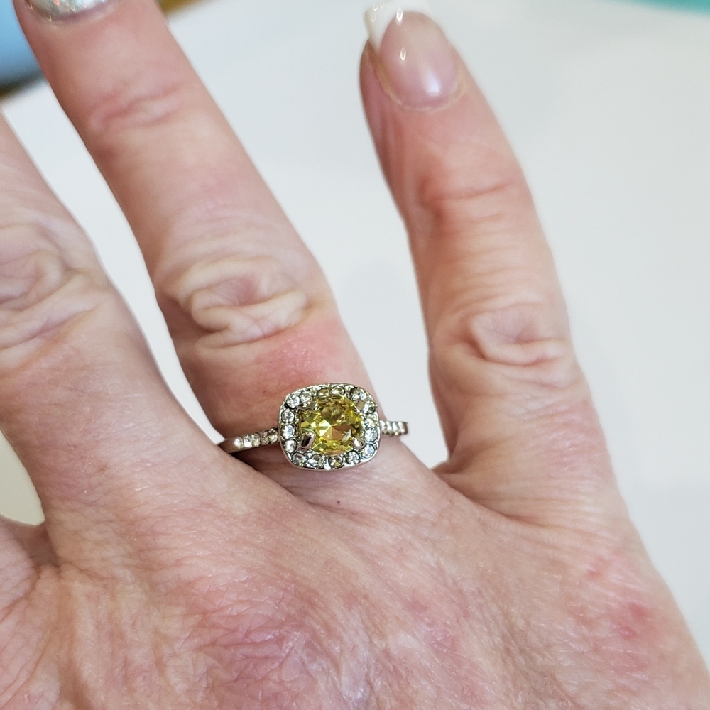 Citrine gemstone, CZ Rhinestone, Fashion RIng - Picture 13 of 16